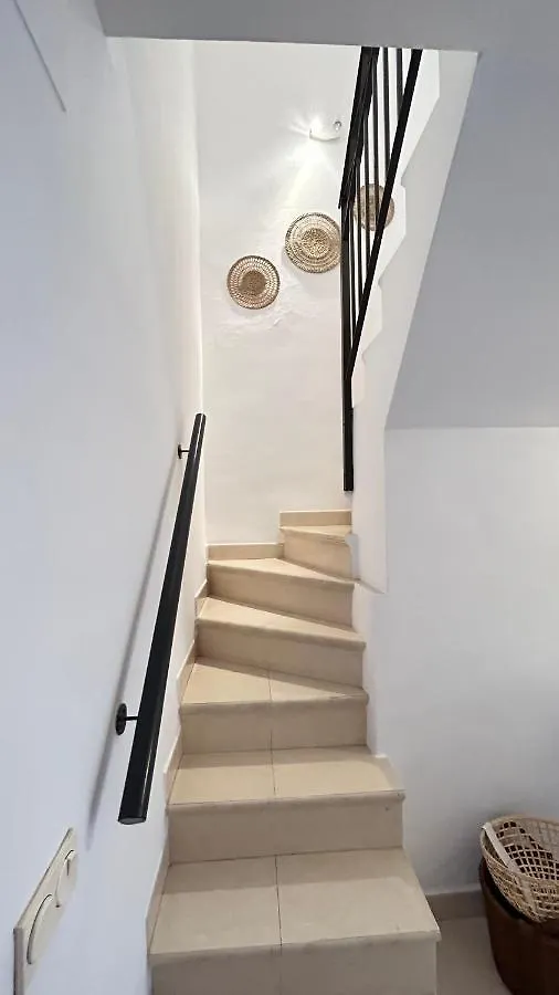 Atico Calas De Nerja Apartment