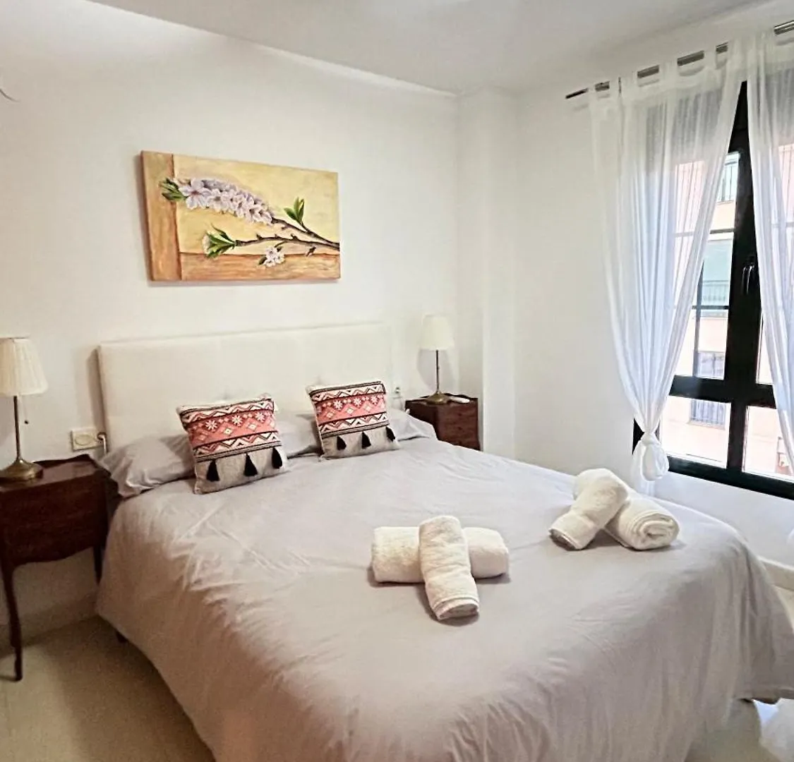 Atico Calas De Nerja Apartment 0*,