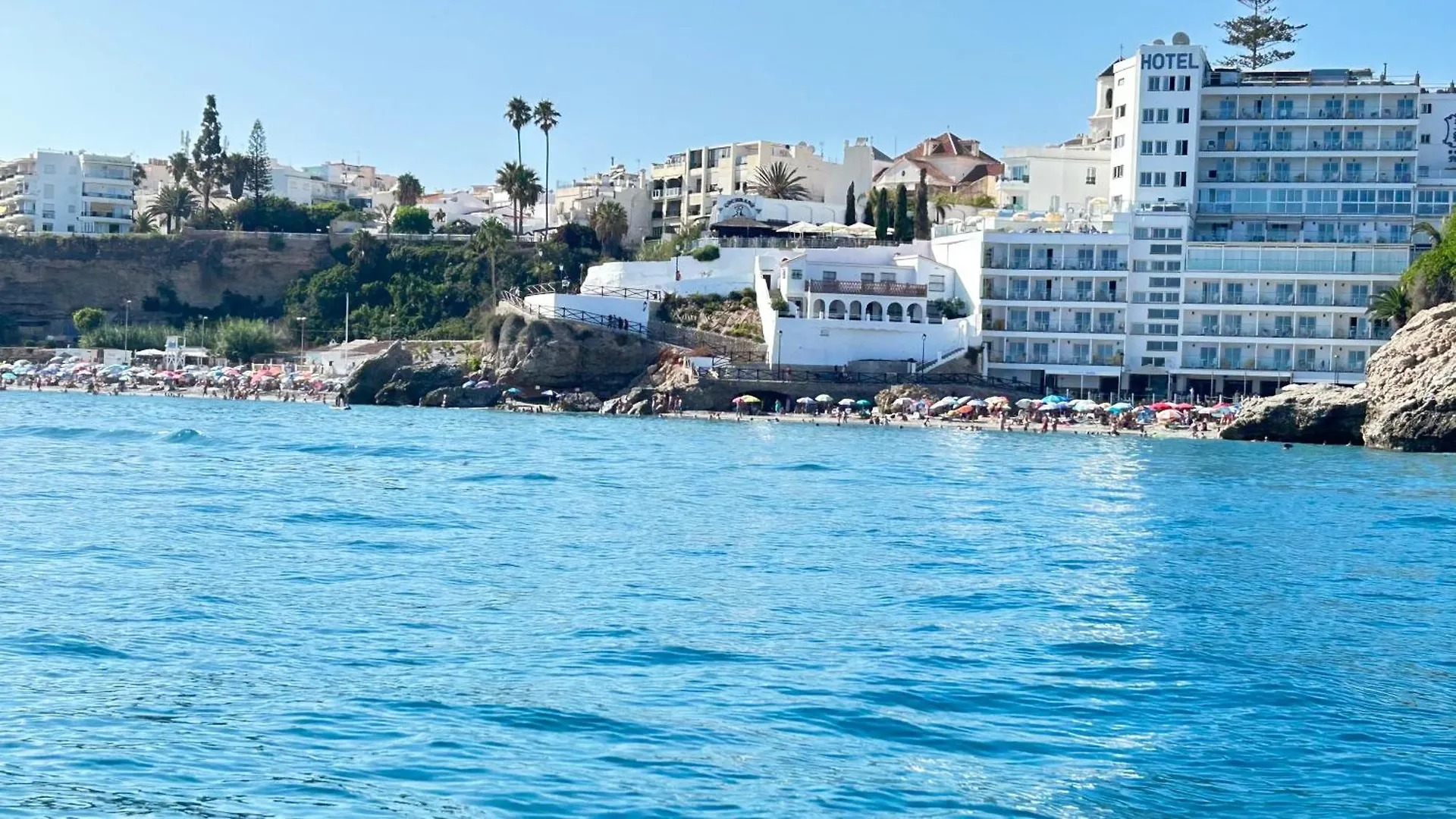Atico Calas De Nerja Apartment 0*,