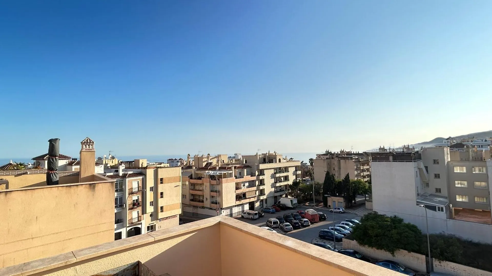 Atico Calas De Nerja Apartment